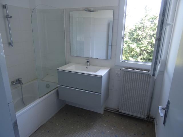 Location Appartement 5 pièces 90m² MONTPELLIER 34000