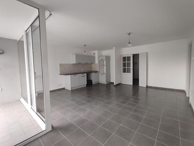 Location Appartement 5 pièces 91m²