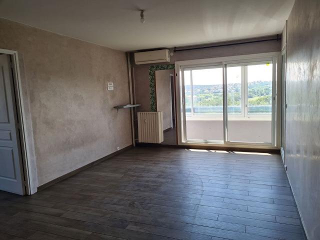 Location Appartement 5 pièces 97m² MONTPELLIER 34000