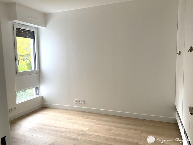 Location Appartement 5 pièces 94m² FOURQUEUX 78112