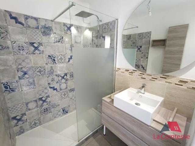 Location Appartement 5 pièces 96.18 m2 Aix en Provence