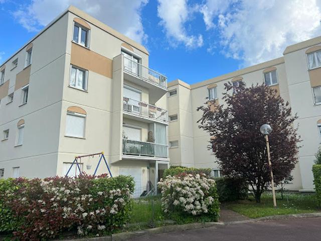 Location Appartement 5 pièces 98.9 m2 Chatou