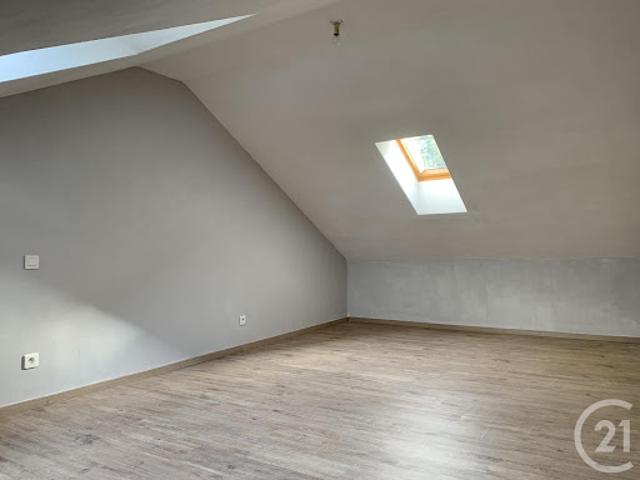 Location Appartement 5 pièces 98.1 m2 Creysse