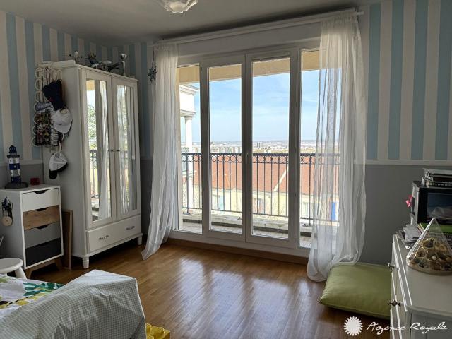 Location Appartement 5 pièces 98m² CHAMBOURCY 78240