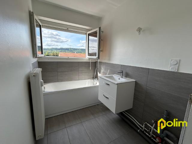 Location Appartement 5 pièces 98m² PONT A MOUSSON 54700