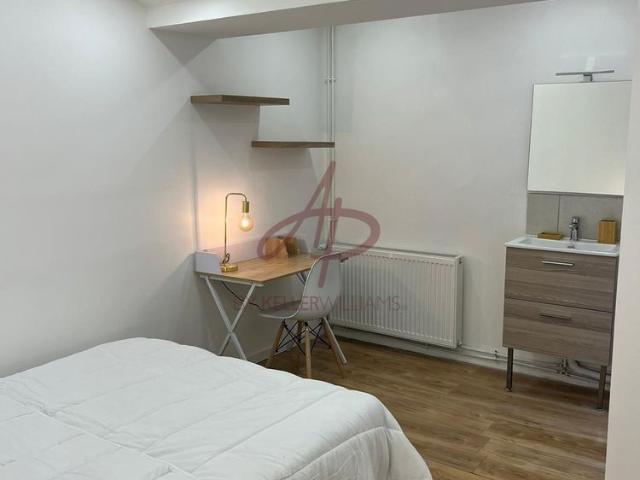 Location Appartement 5 pièces 13m² LILLE 59260