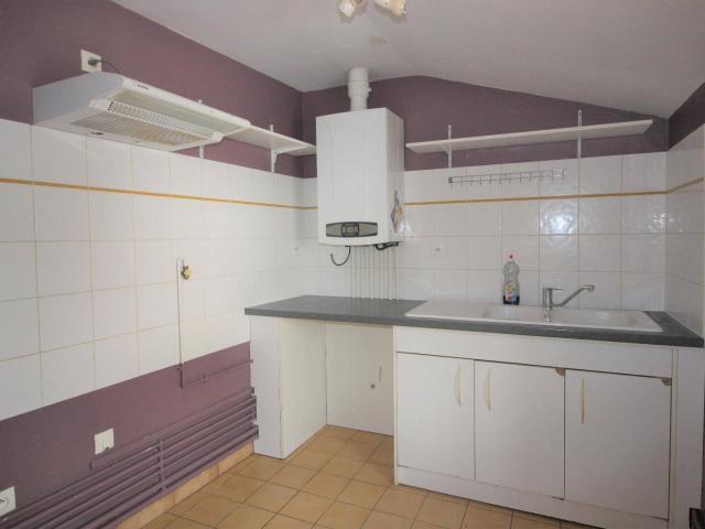 Location appartement 5 pièces 101.84 m² à Mâcon 71000 4 740 €