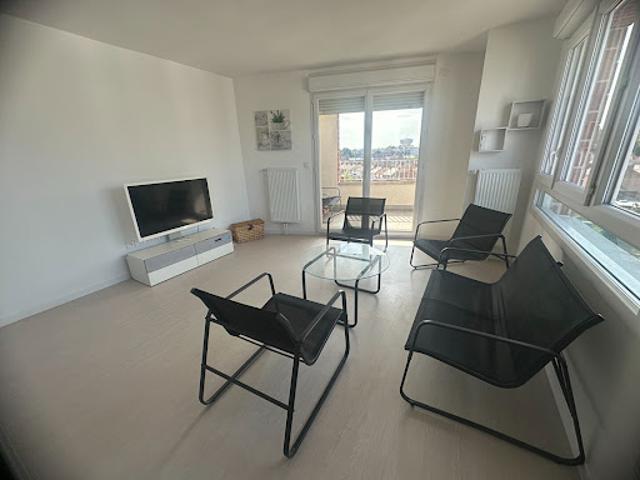 Location Appartement 5 pièces 101.8 m2 Lomme