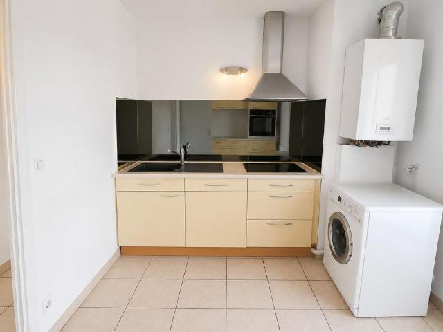Location Appartement 5 pièces 103m² LYON 3ème