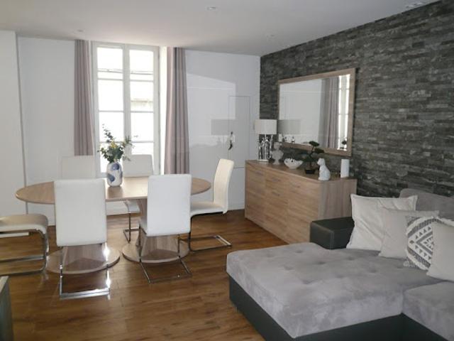Location Appartement 5 pièces 105 m2 Cognac
