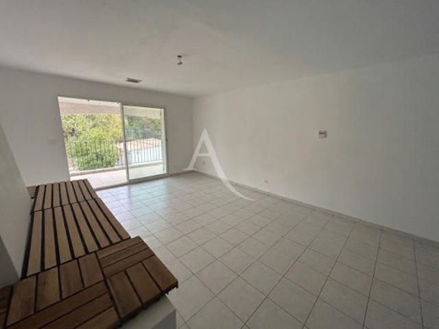 Location Appartement 5 pièces 107.52 m2 Peyriac de Mer