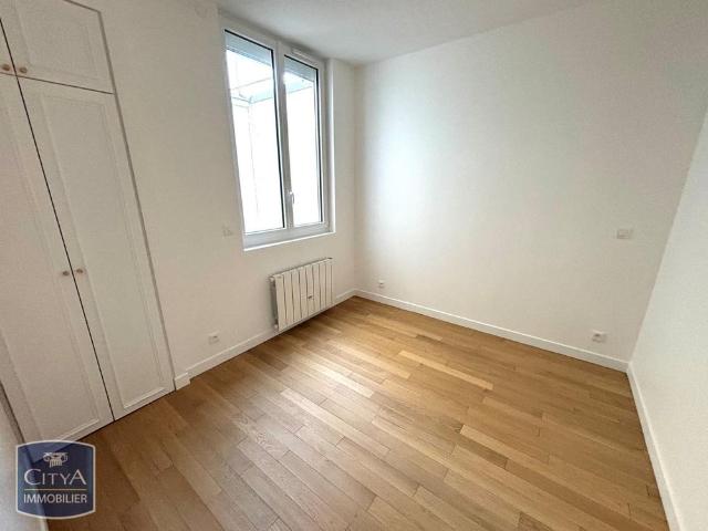 Location Appartement 5 pièces 107m² VINCENNES 94300