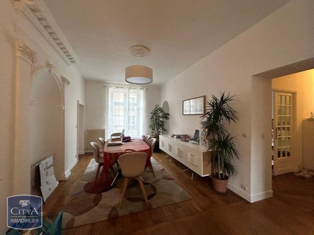 Location Appartement 5 pièces 108m² RAMBOUILLET 78120