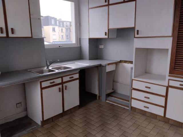 Location Appartement 5 pièces 108m²