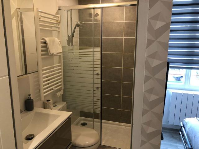 Location Appartement 5 pièces 10m²