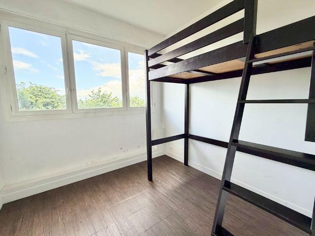 Location appartement 5 pièces, 110.00m², Garches