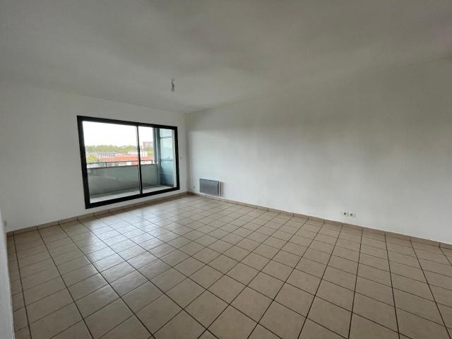 Location Appartement 5 pièces 110m² TOULOUSE 31300