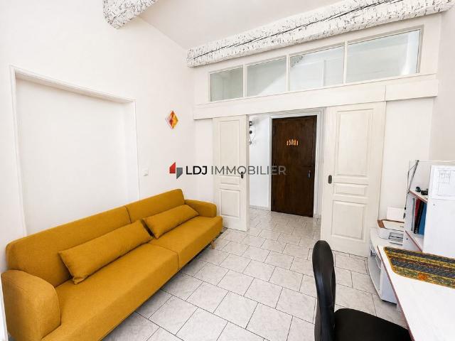 Location Appartement 5 pièces 111m² PERPIGNAN 66000