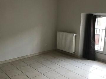 Location Appartement 5 pièces 113m² MERCUES 46090