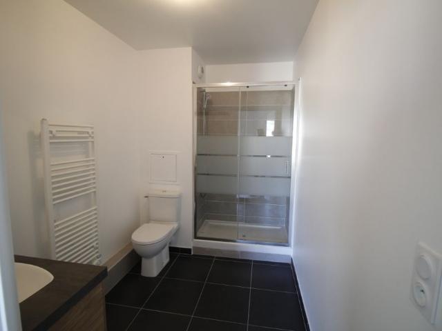 Location Appartement 5 pièces 115m²