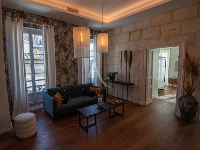 Location Appartement 5 pièces 115m²