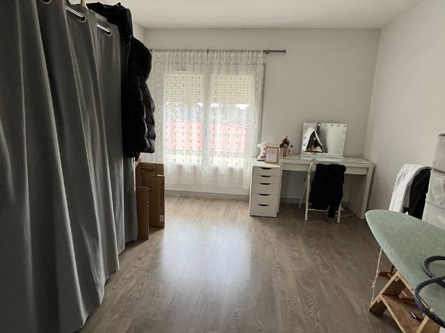 Location Appartement 5 pièces 115m²