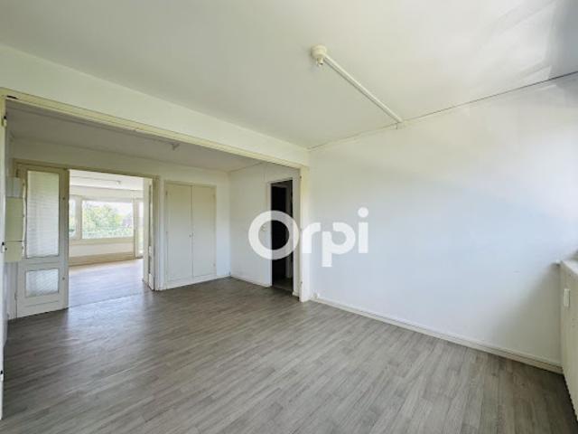 Location Appartement 5 pièces 118 m2 Soissons