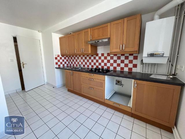Location Appartement 5 pièces 118m² BOURGES 18000