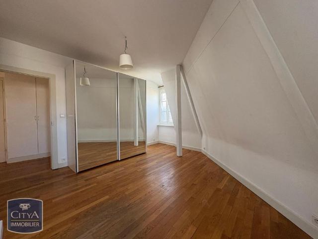 Location Appartement 5 pièces 119m² REIMS 51100