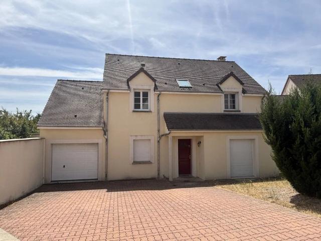 Location Appartement 5 pièces 121 m2 à Fontaine la Guyon