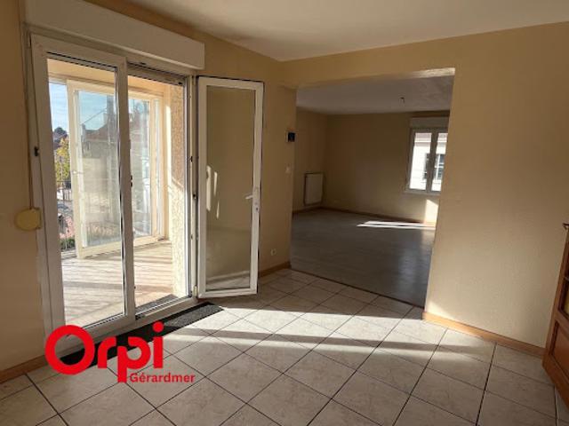 Location Appartement 5 pièces 122 m2 Bruyeres
