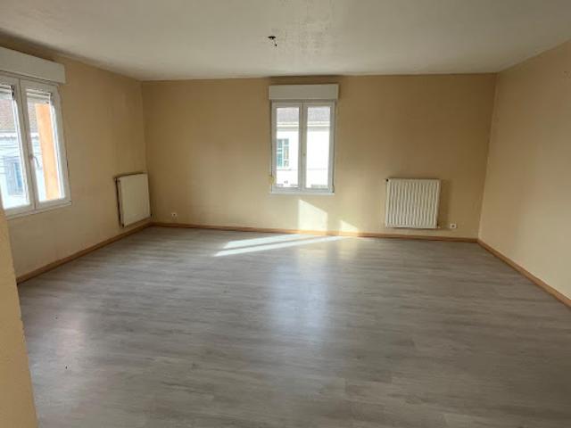 Location Appartement 5 pièces 122 m2 Bruyeres