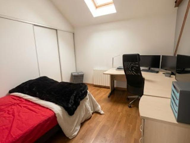 Location Appartement 5 pièces 123.88 m2 Beaumont sur Oise