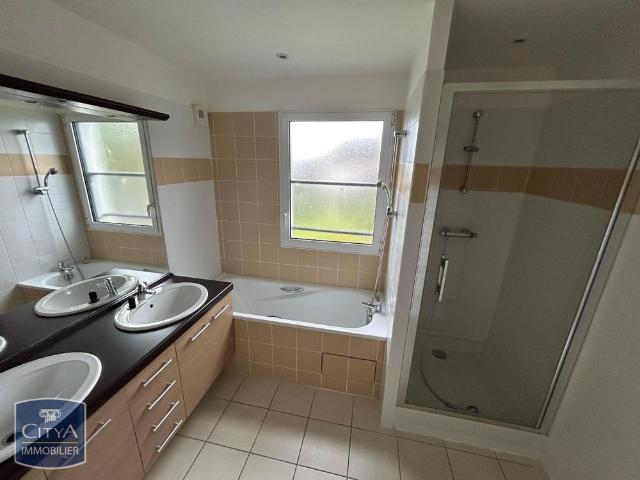 Location Appartement 5 pièces 125m² CHERBOURG EN COTENTIN 50100