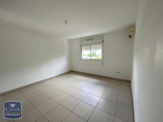 Location Appartement 5 pièces 129m² ST DENIS 97400