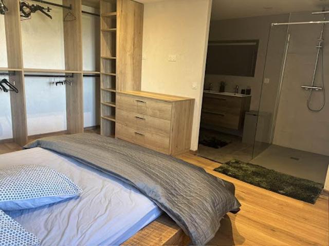 Location Appartement 5 pièces 133 m2 Viry