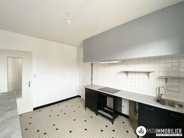 Location Appartement 5 pièces 134m² ST JUERY 81160