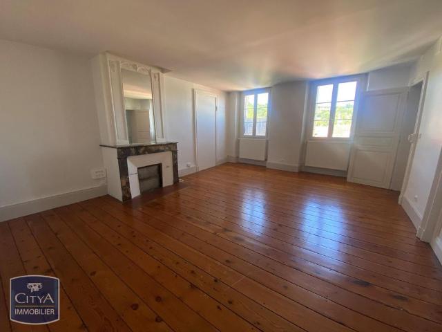 Location Appartement 5 pièces 135m² AGEN 47000