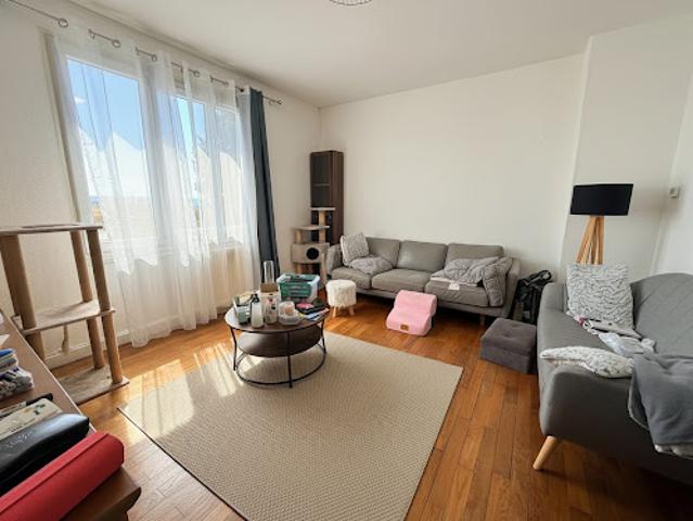 Location Appartement 5 pièces 139.06 m2 La Côte Saint André