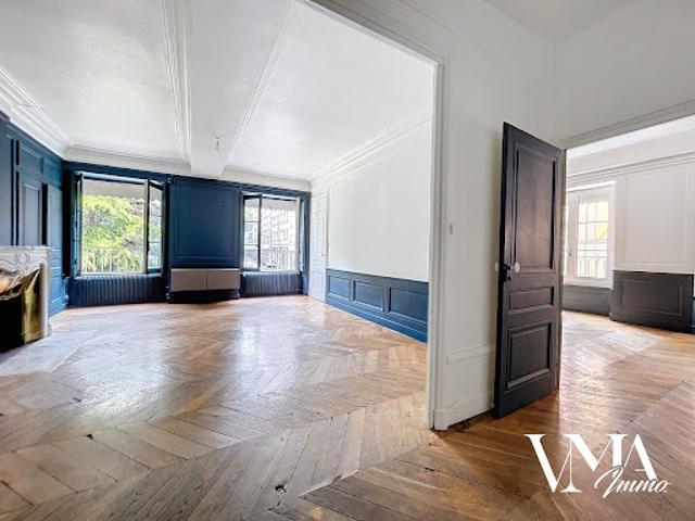 Location Appartement 5 pièces 139 m2 Lyon 1er