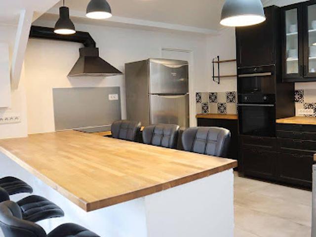 Location Appartement 5 pièces 140 m2 Villejuif