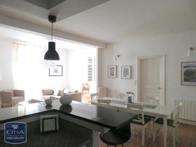 Location Appartement 5 pièces 143m² CARCASSONNE 11000