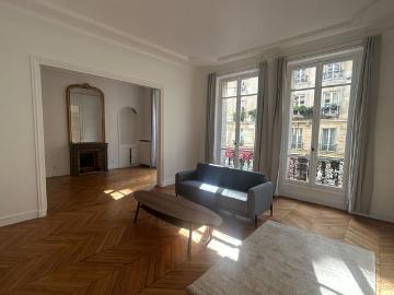 Location Appartement 5 pièces 148m²