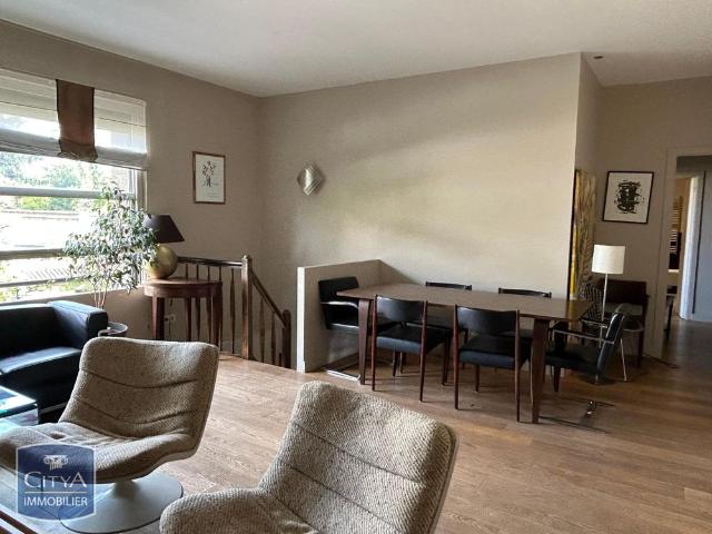 Location Appartement 5 pièces 158m² BOURG LA REINE 92340