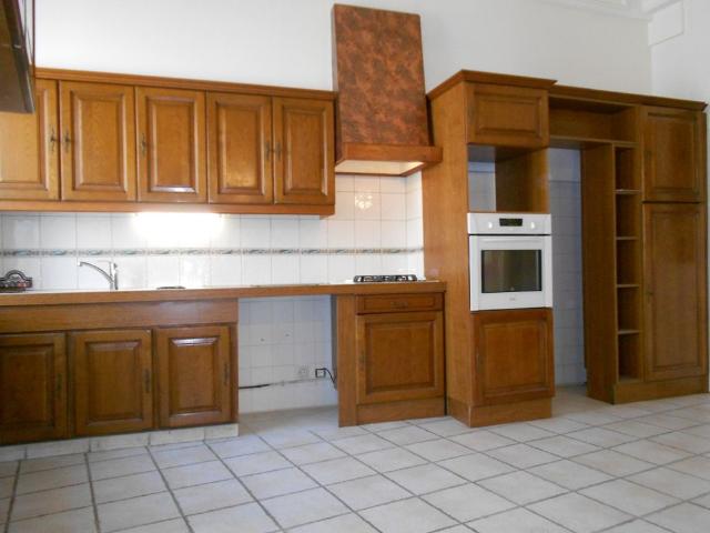 Location Appartement 5 pièces 180m² BESANCON 25000