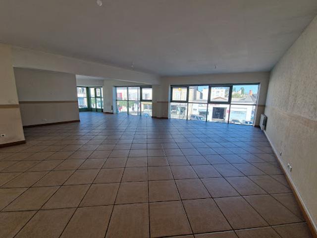 Location Appartement 5 pièces 198.2 m2 Guérigny