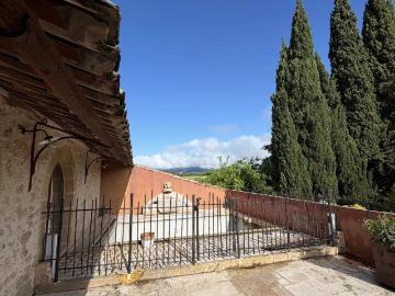 Location Appartement 5 pièces 220 m2 à Vaugines