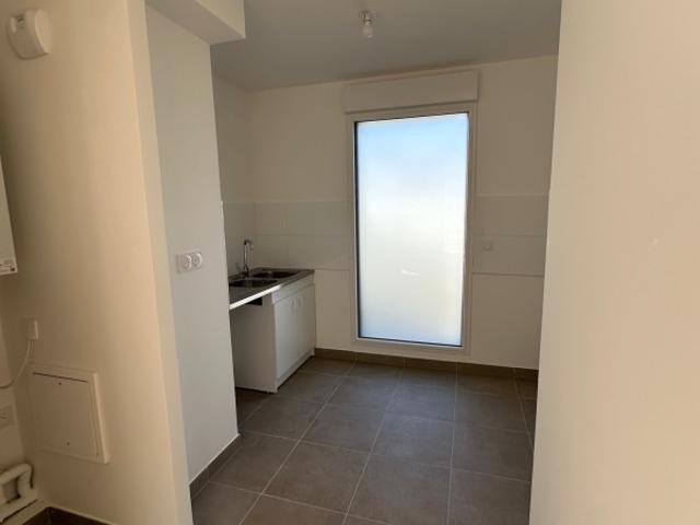 Location appartement 5 pièces à 92210 Saint Cloud  réf:LF92210SEN128C2C321 53757. | AROBAZIMMO