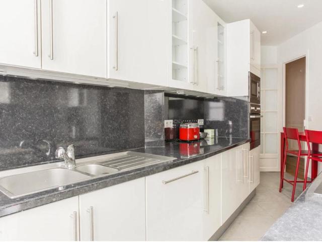 Location Appartement 5 pièces Meublé PARIS 17ème