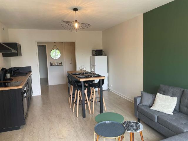 Location appartement 5 pièces Nantes Pont Du Cens Petit Port 44